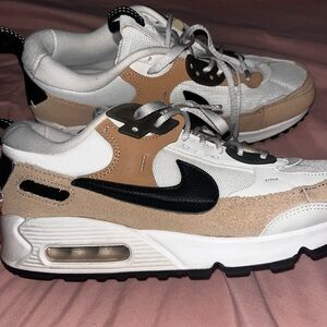 Nike Air Max 90 Futura